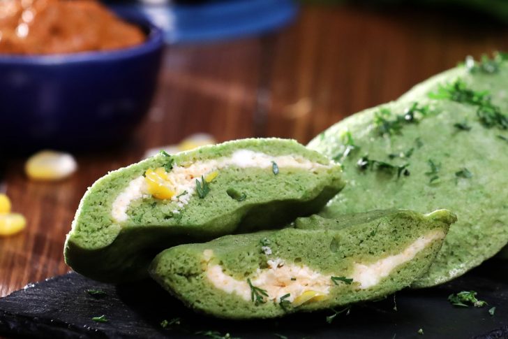 Healthy Palak Chola Dal Idli