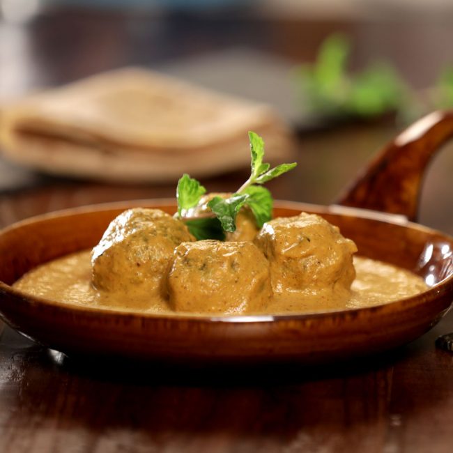 _soy-Kheema-Aur-Matar-ke-Kofte-Square2